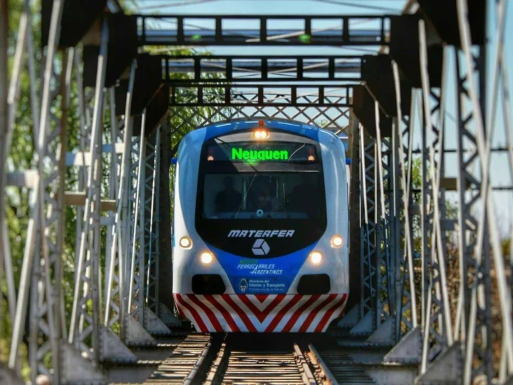 Tren del Valle